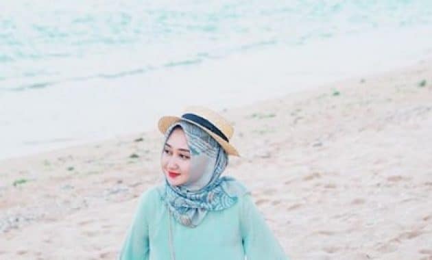 10 Gambar Baju Hijau Tosca Cocok Dengan Jilbab Warna Apa