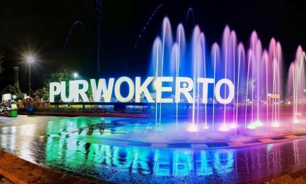 10 Gambar Alun Alun Purwokerto, Sejarah Asal Usul Lokasi Alamat Kuliner Terdekat Penginapan Hotel di Sekitar