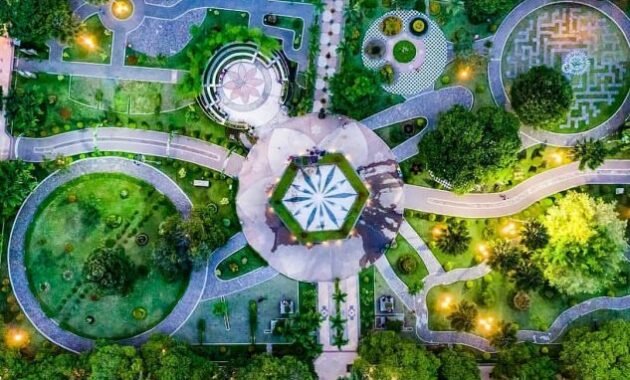 10 Foto Taman Sritanjung Banyuwangi, Contoh Taman Kota Yang Cantik Asal Usul Sejarah 33 10 Foto Taman Sritanjung Banyuwangi, Contoh Taman Kota Yang Cantik Asal Usul Sejarah