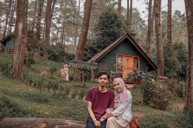 10 Gambar Rumah Hobbit Bandung, Harga Tiket Masuk Cikole Lembang Penginapan Hotel Dekat Tempat Wisata