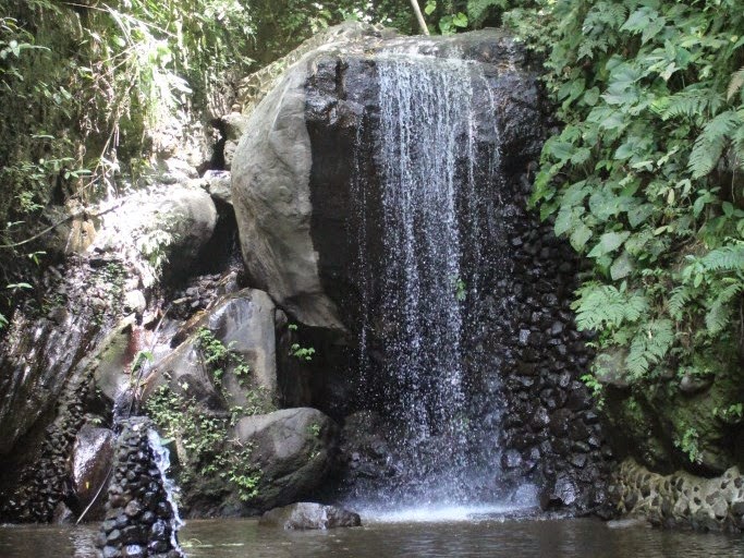 10 Foto Curug Sidomba Kuningan Jawa Barat, Sejarah Asal Usul Objek Wisata