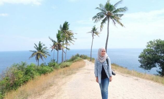 10 Foto Bukit dan Pantai Malimbu Lombok Senggigi Lokasi Letak Sunset Beach