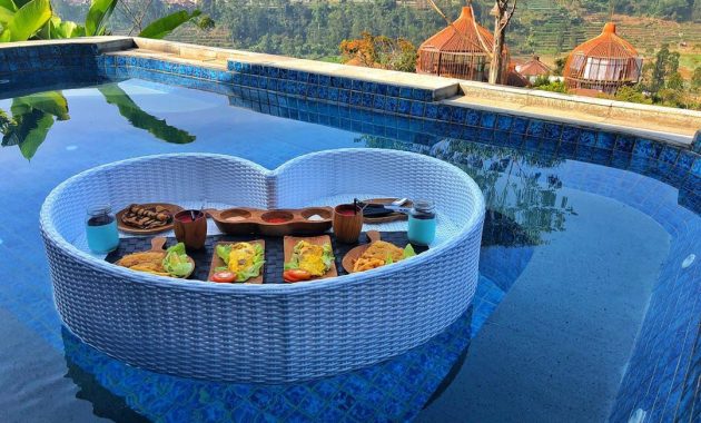 10 Foto Bubu Jungle Resort, Harga Penginapan Ciwidey Bandung Tarif Menginap Rate Kamar Villa