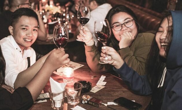 Harga Menu di Cafe A To Z Bar Wine & Brasserie Semarang Gajahmungkur