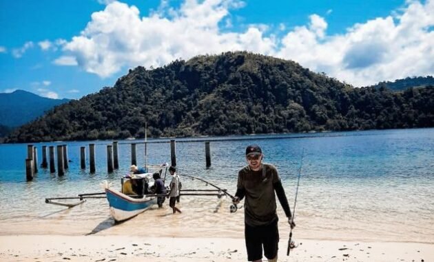 10 Foto Pulau Sikuai Padang, Harga Tiket Masuk Lokasi Alamat Hotel di Sekitar Wisata Sejarah