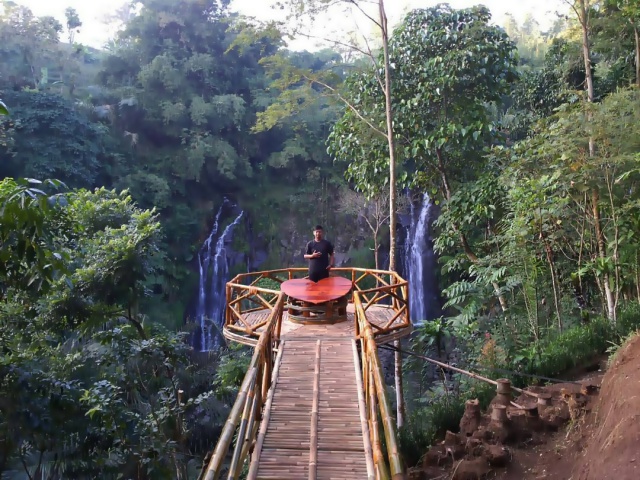 10 Gambar Air Terjun Pengantin Ngawi, Harga Tiket Masuk, Jalan Menuju ke Lokasi Curug + Jam Buka Tutup