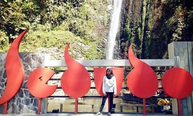 10 Gambar Air Terjun Sedudo Nganjuk, Harga Tiket, Lokasi Alamat, Hotel Dekat Wisata + Fasilitas