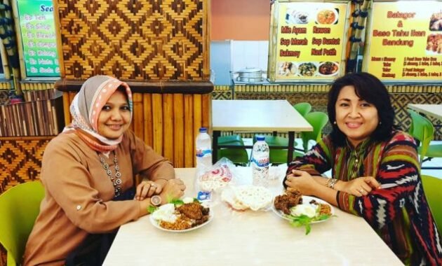 Buka Jam Berapa Bebek Sinjay Jalan Tidar Surabaya, Daftar Harga Menu