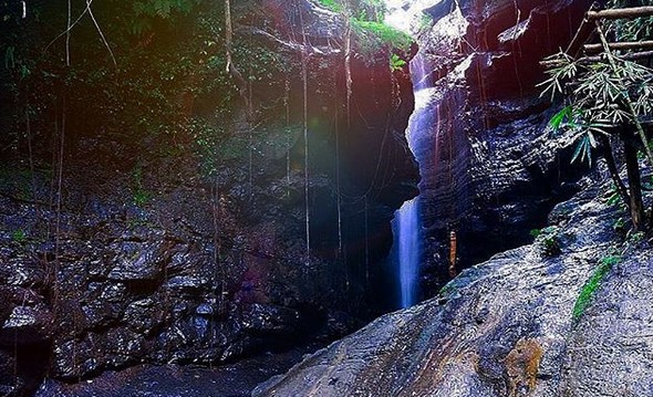 10 Gambar Curug Sempong Majalengka, Rute Menuju Wisata, Lokasi Alamat, Jam Buka Tutup + Nomer Telepon