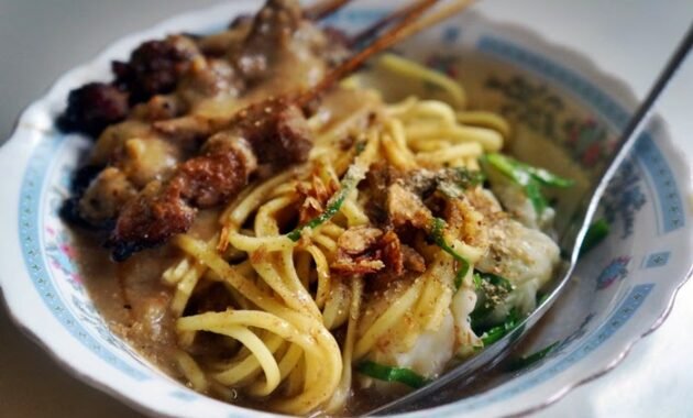 10 Alamat Mie Ongklok Khas Wonosobo Terkenal Terdekat Asli Pak Muhadi Bu Umi Longkrang