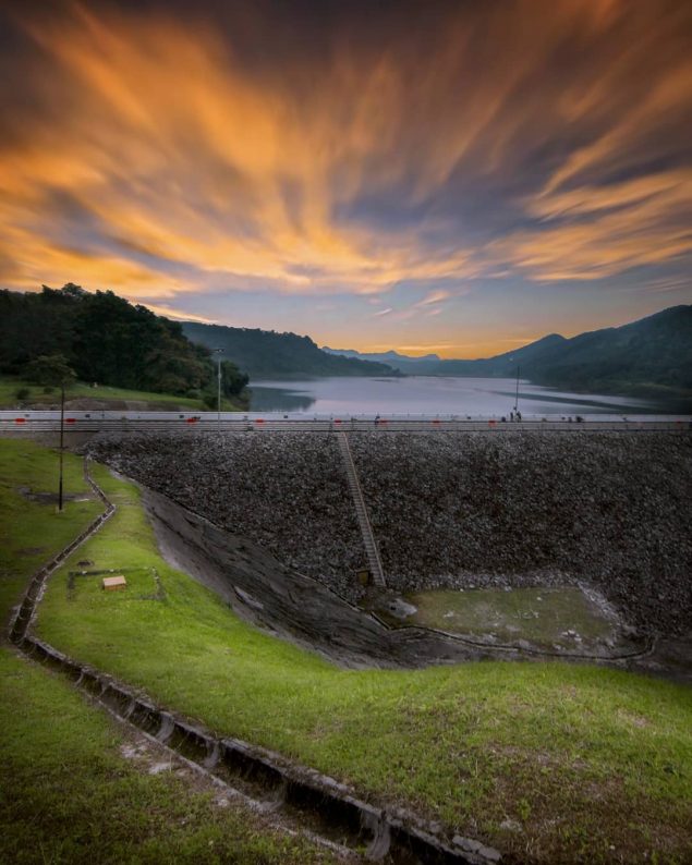 10 Gambar Waduk Cirata Purwakarta, Sejarah Misteri Mistik Lokasi Alamat Wisata