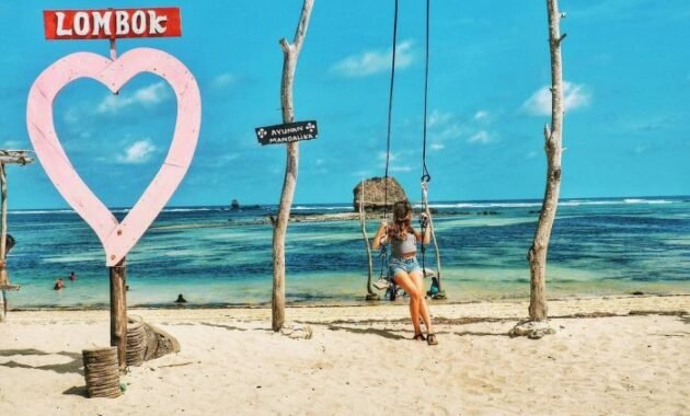 10 Foto Pantai Seger, Rute Jalan Menuju Lokasi Dimana Kuta Lombok Tengah NTB